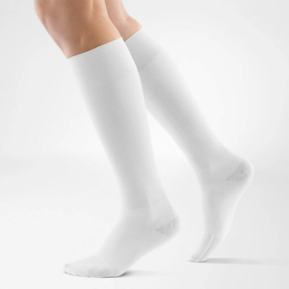 Bauerfeind Compression Socks Run & Walk Long - White 3 Bauerfeind Compression Socks Run & Walk Long - White