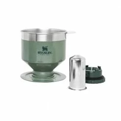 Stanley Classic Pour Over Coffee Brewer (Hammertone Green) 7 Stanley Classic Pour Over Coffee Brewer (Hammertone Green)