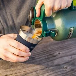 Stanley Classic Vacuum Growler Insulated Tumbler 64 Oz./ 2 Qt. (Hammertone Green)